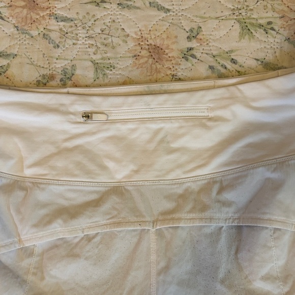 lululemon athletica White Women Shorts - Picture 4 of 6